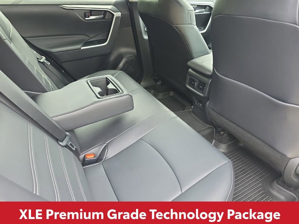 Used 2023 Toyota RAV4 XLE Premium FWD image 17