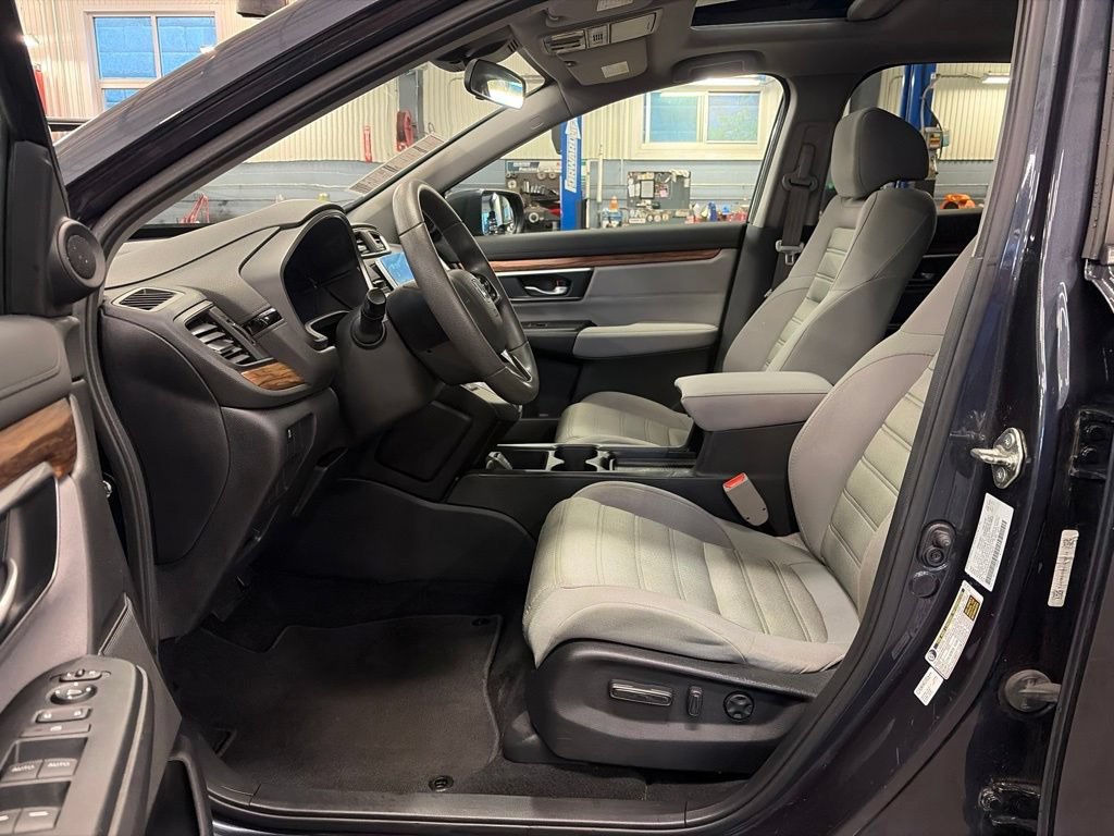 Used 2017 Honda CR-V EX image 9