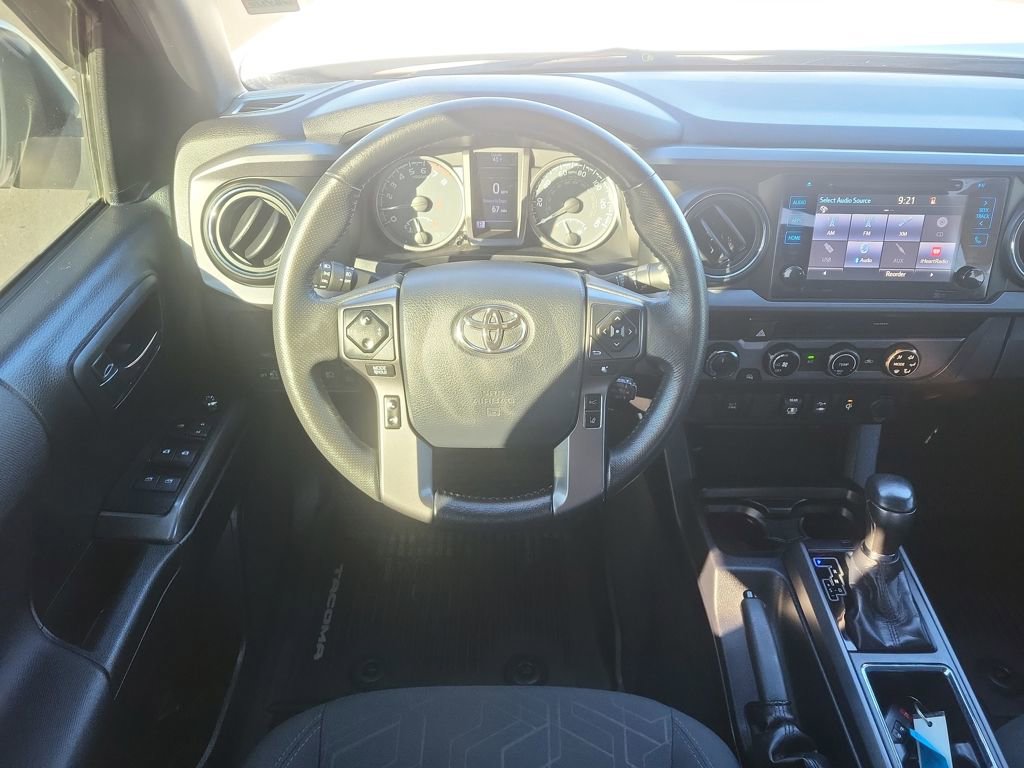 Used 2018 Toyota Tacoma TRD Off-Road image 14