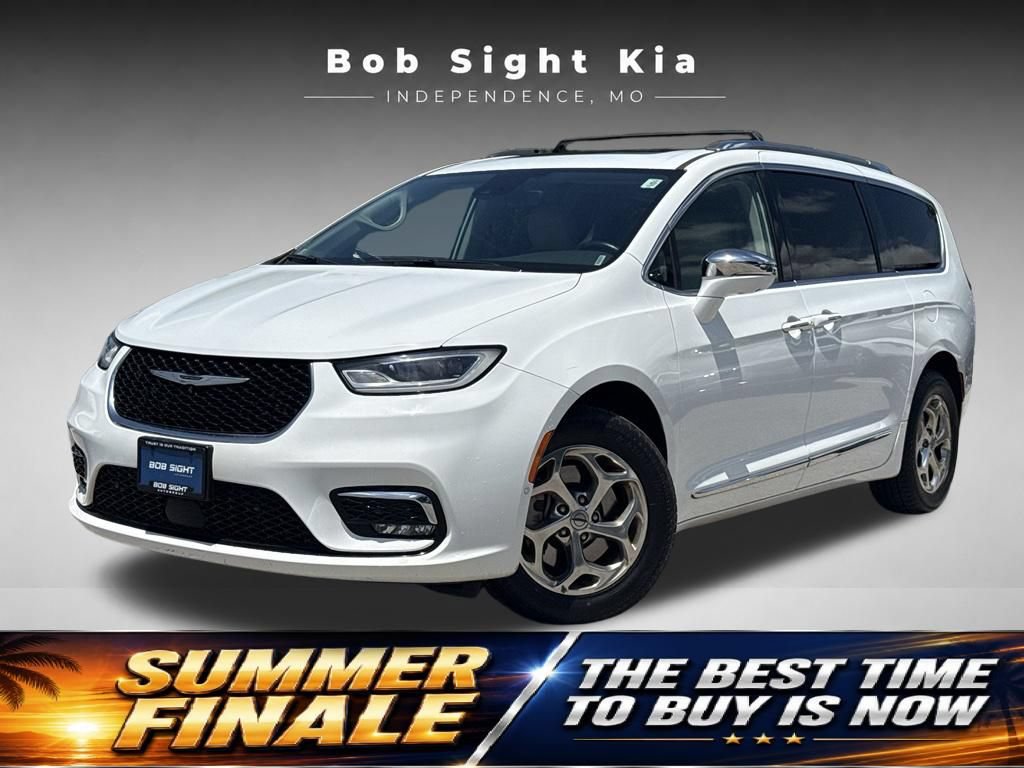 Used 2021 Chrysler Pacifica Limited w/ Premium & Safety Sphere Group AWD/4WD image 1