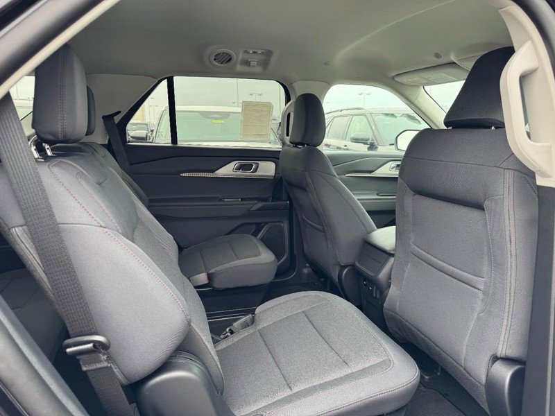 New 2026 Ford Explorer Active image 6