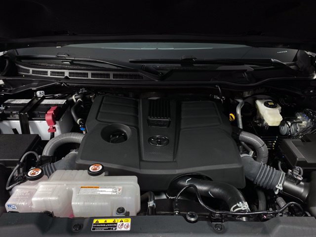 Used 2025 Toyota Tundra SR5 w/ SR5 Convenience Package AWD/4WD image 13