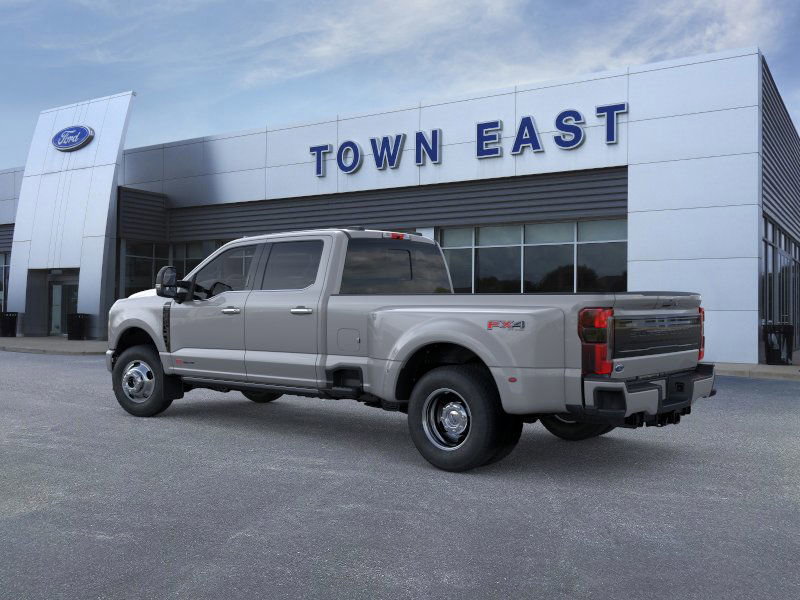 New 2026 Ford F350 4x4 Crew Cab DRW Super Duty image 4