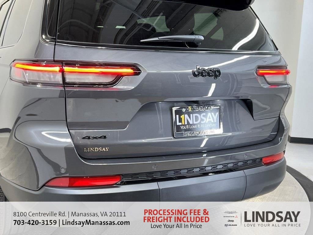 New 2025 Jeep Grand Cherokee L Limited w/ Trailer Tow Package image 7