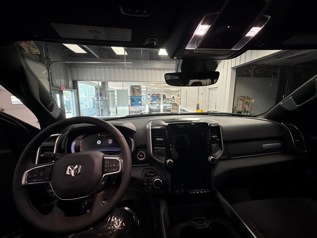 Used 2026 RAM 1500 Big Horn AWD/4WD image 16
