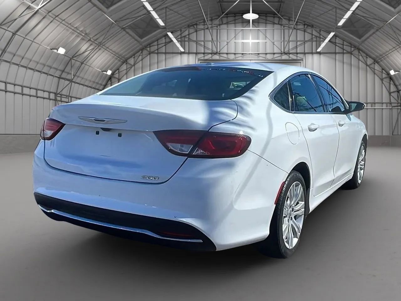 Used 2015 Chrysler 200 Limited w/ Convenience Group image 5