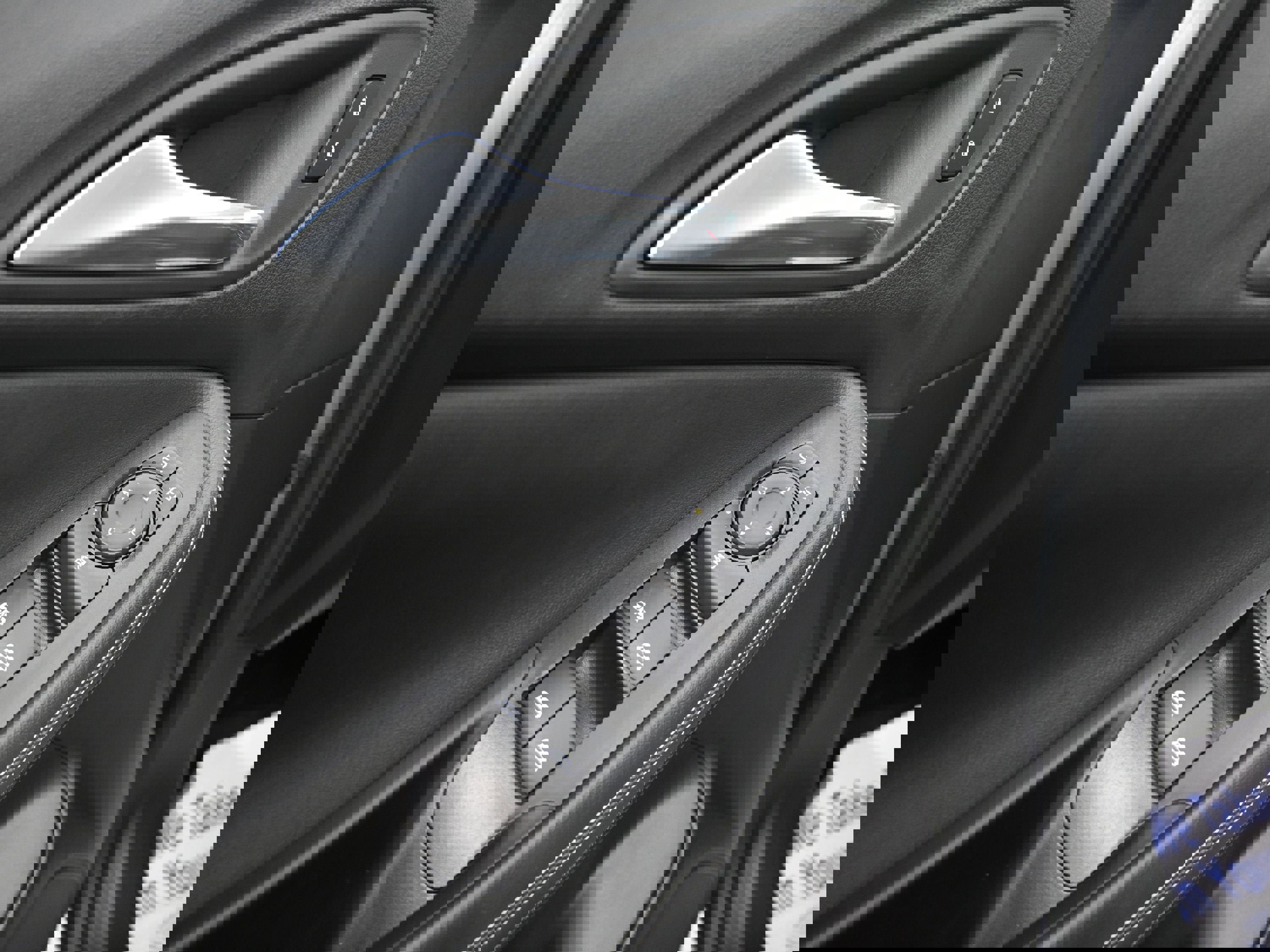 Used 2023 Buick Encore GX Preferred w/ Cold Weather Comfort Package image 25