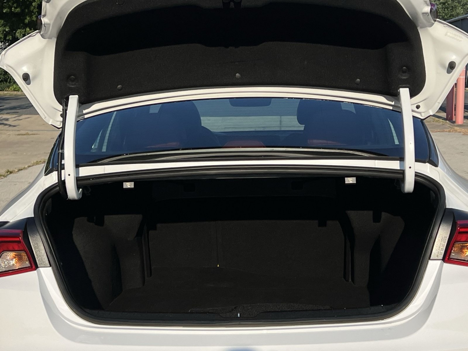 Used 2024 Kia K5 GT-Line w/ GT-Line Premium Package FWD image 30