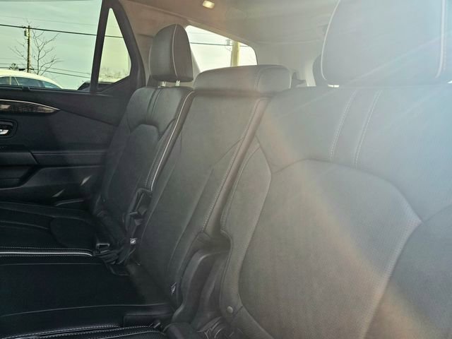 Used 2023 Honda Pilot Elite image 25