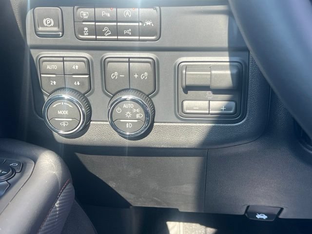 New 2026 Chevrolet Tahoe RST w/ Advanced Technology Package AWD/4WD image 3