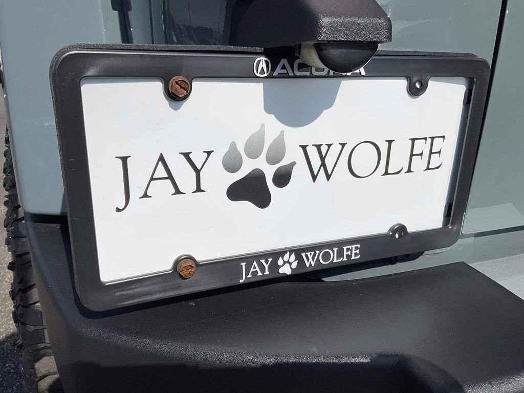 Used 2014 Jeep Wrangler Unlimited Sahara w/ Connectivity Group image 22