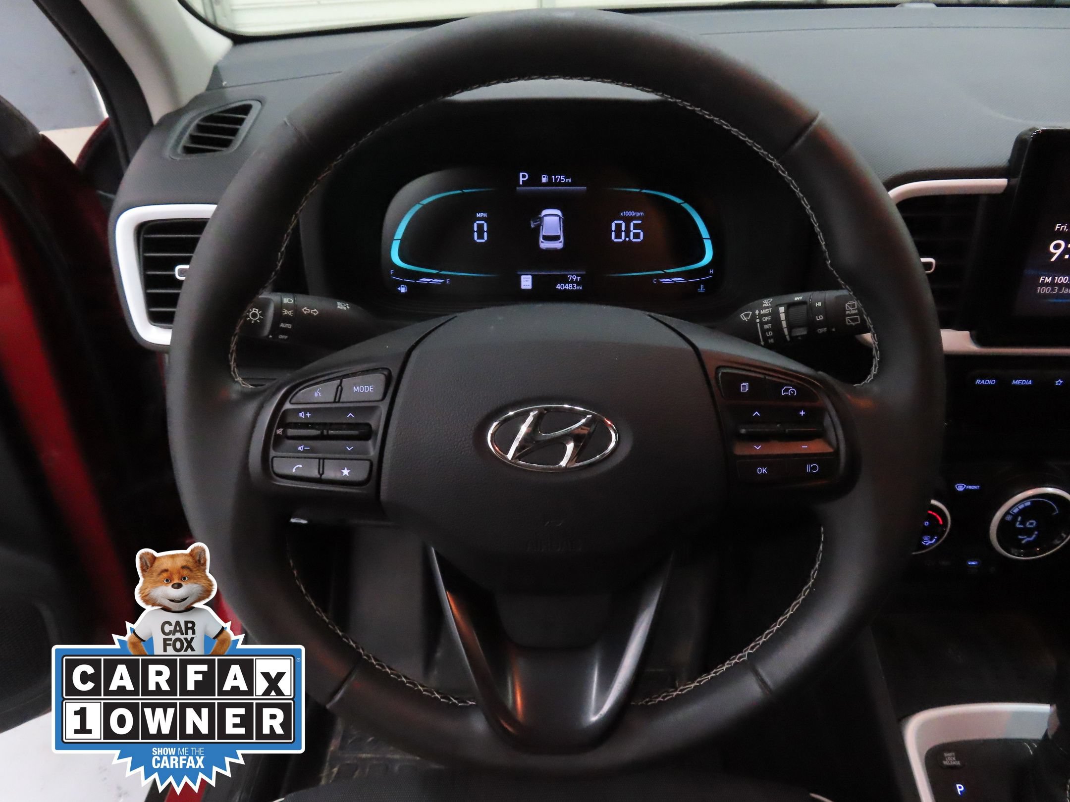 Used 2023 Hyundai Venue Limited w/ Cargo Package FWD image 15