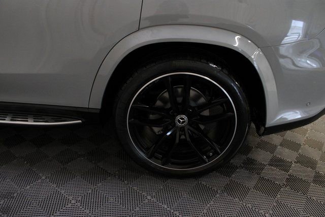 New 2026 Mercedes-Benz GLS 580 4MATIC image 10