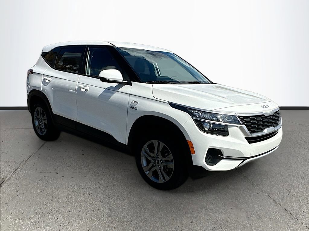 Certified 2023 Kia Seltos LX