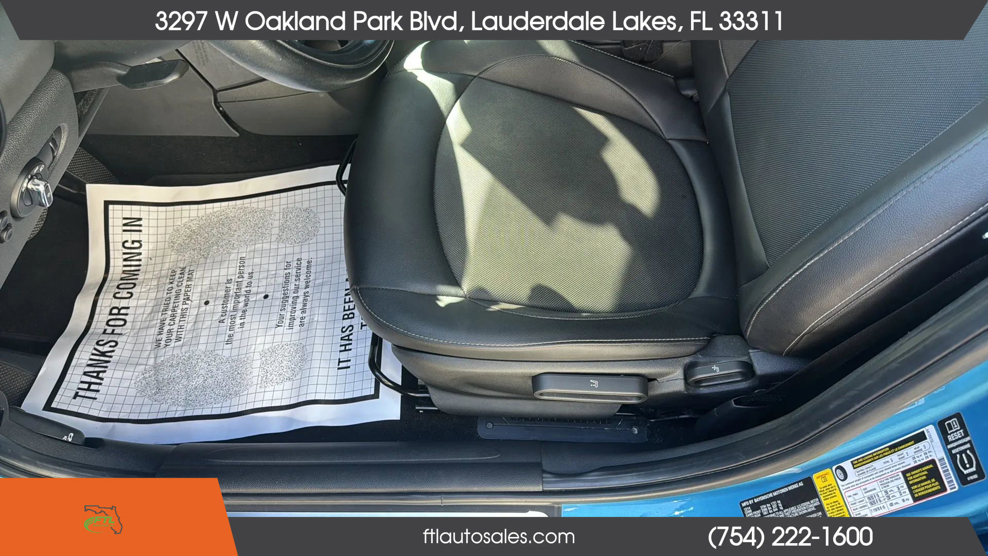 Used 2015 MINI Cooper 4-Door Hardtop image 21