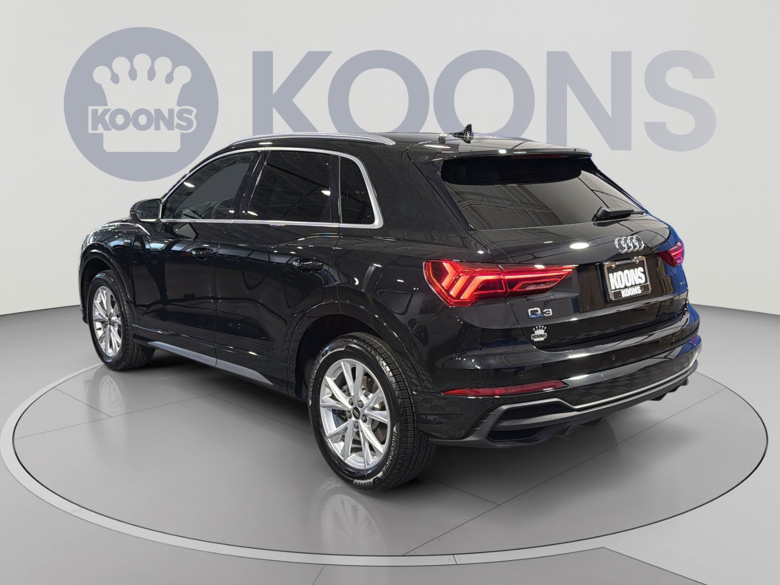 Used 2023 Audi Q3 2.0T Premium Plus AWD/4WD image 4