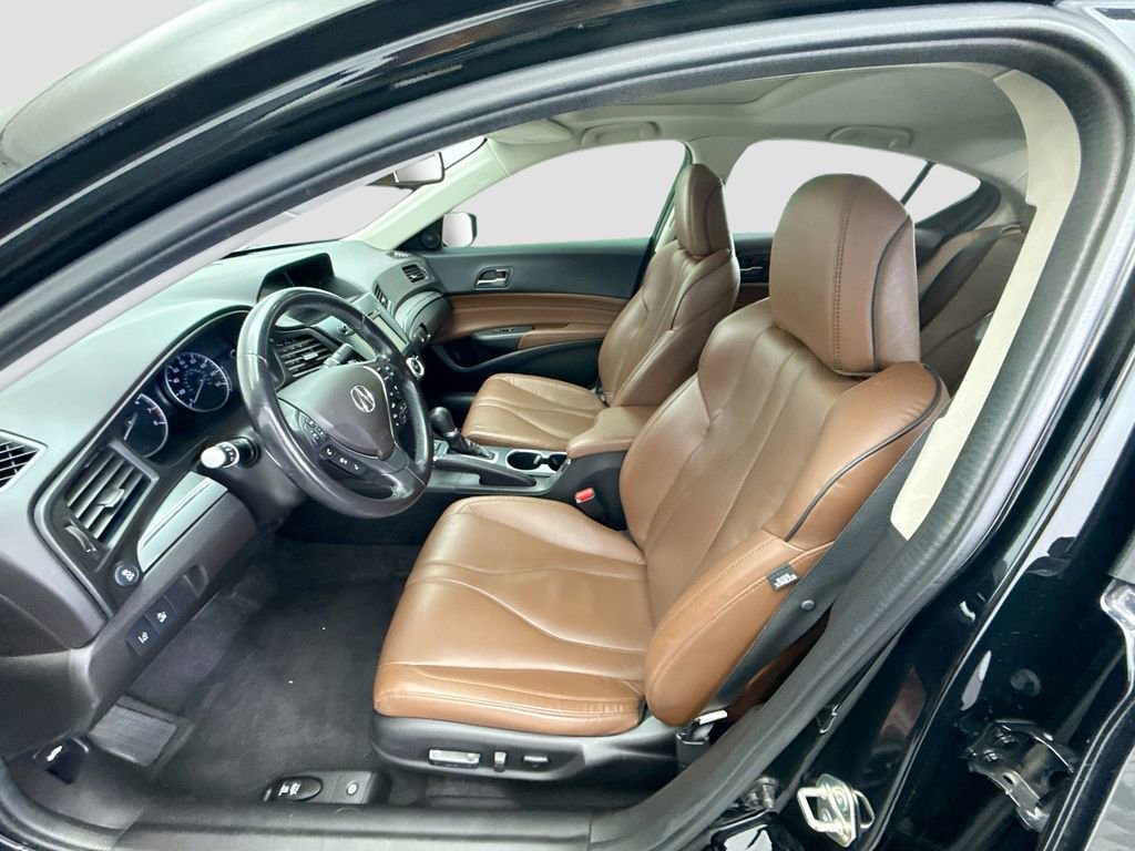 Used 2020 Acura ILX w/ Premium Package image 17