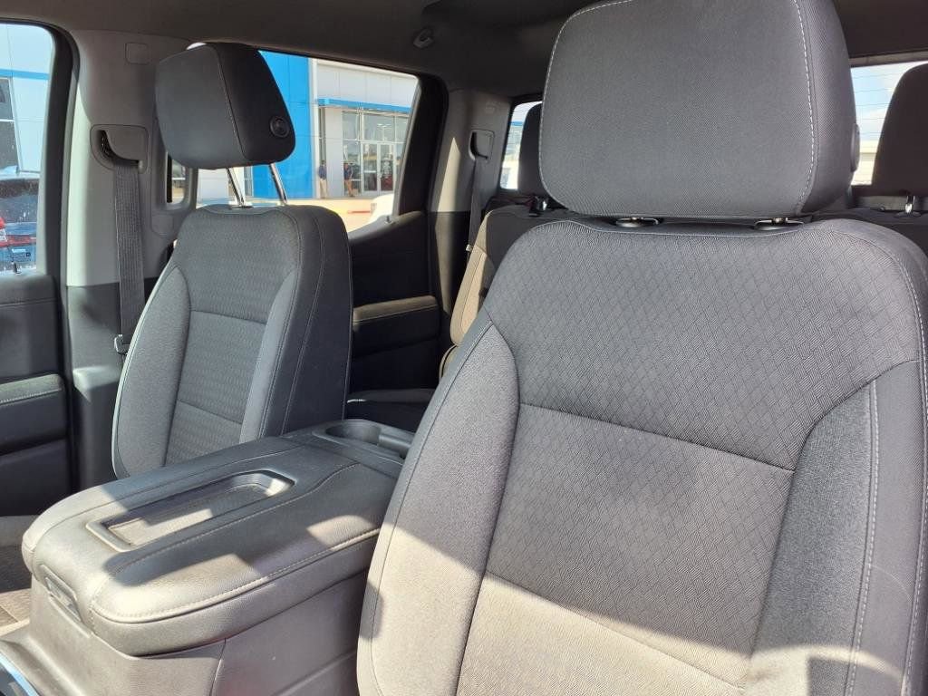 Used 2021 Chevrolet Silverado 1500 LT Trail Boss w/ Convenience Package II image 14