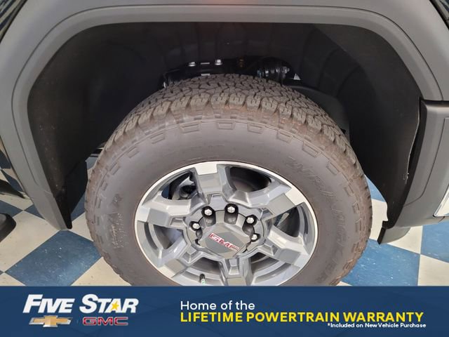 New 2025 GMC Sierra 2500 SLT AWD/4WD image 16
