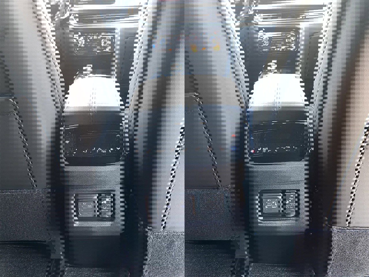 New 2026 INFINITI QX60 Autograph image 30