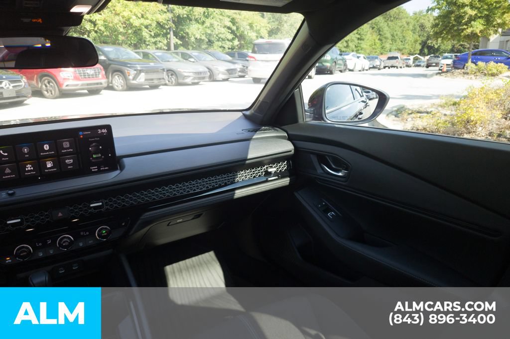 Used 2025 Honda Accord Sport image 18