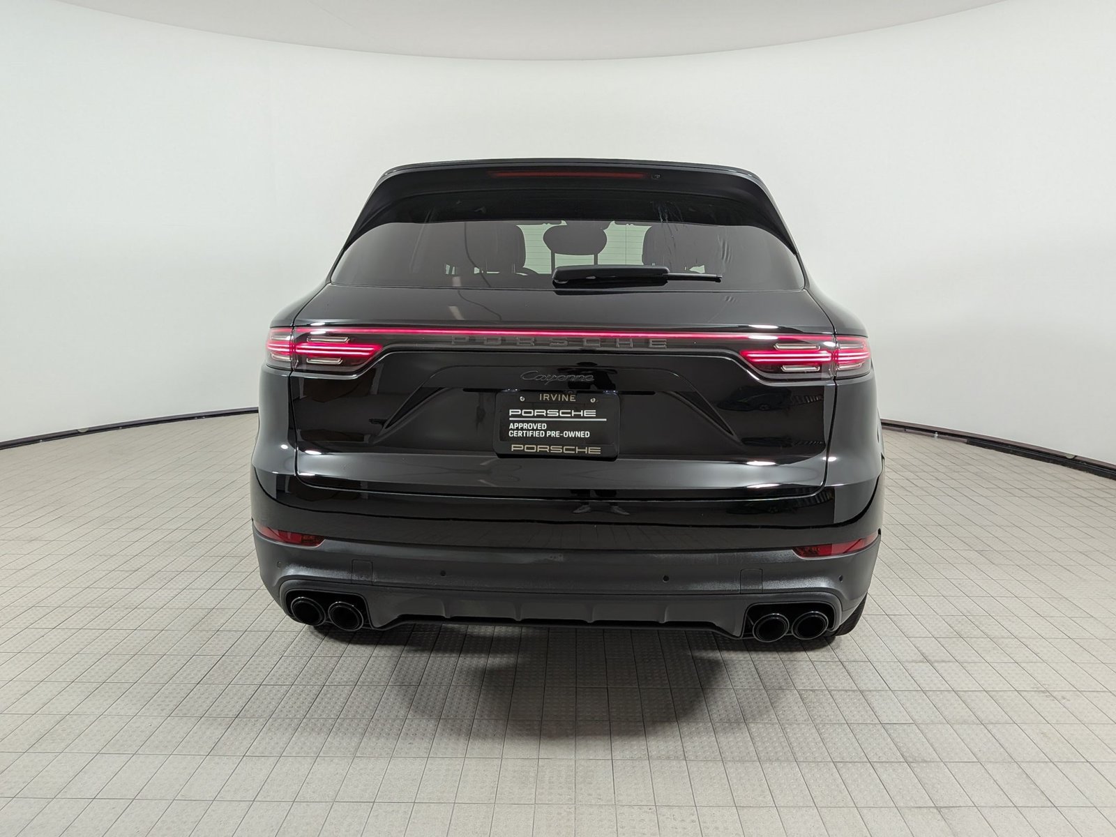 Certified 2023 Porsche Cayenne Platinum Edition AWD/4WD image 10