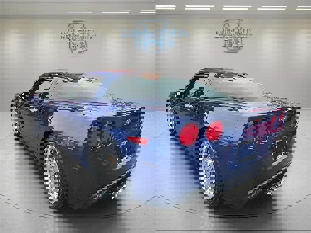 Used 2005 Chevrolet Corvette Coupe w/ Preferred Equipment Group image 3