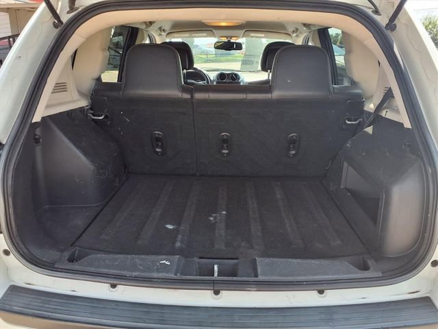 Used 2017 Jeep Compass Latitude FWD image 9