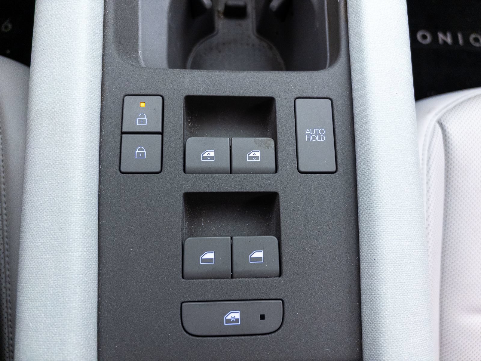 Used 2023 Hyundai Ioniq 6 SEL RWD image 33
