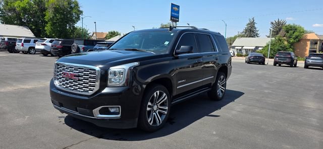 Used 2020 GMC Yukon Denali w/ Denali Premium Package AWD/4WD image 3