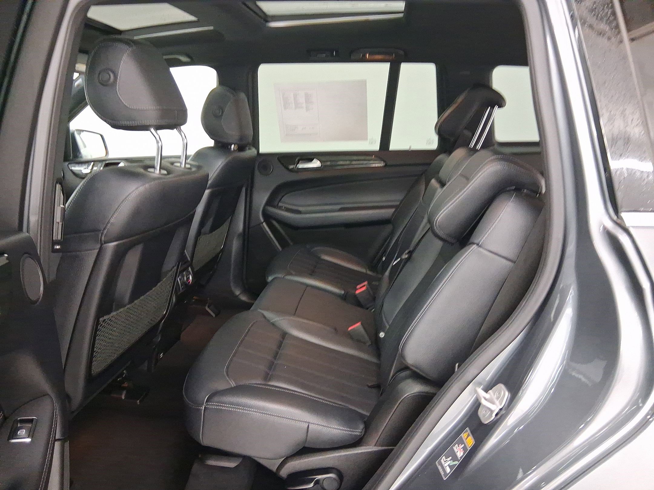 Used 2018 Mercedes-Benz GLS 450 4MATIC image 13