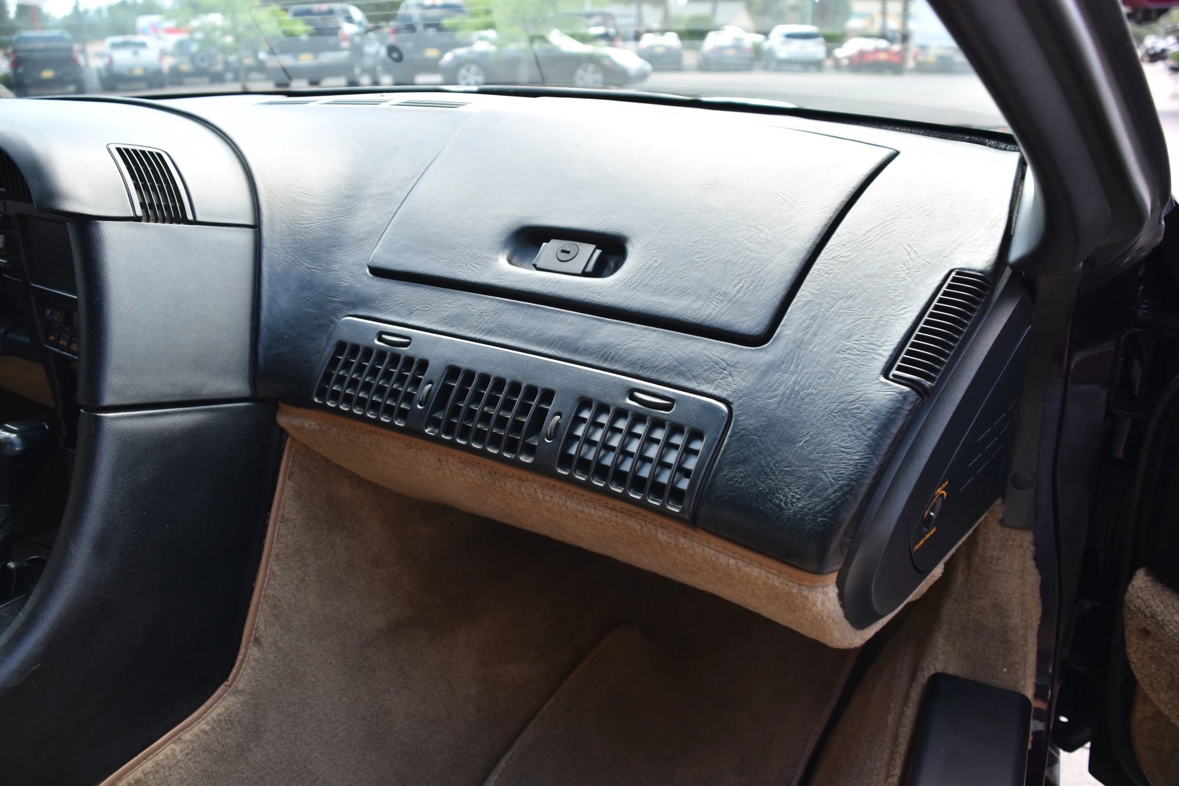 Used 1993 Chevrolet Corvette Convertible image 23