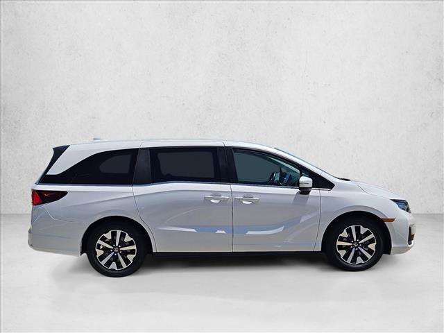 Used 2025 Honda Odyssey EX-L image 4