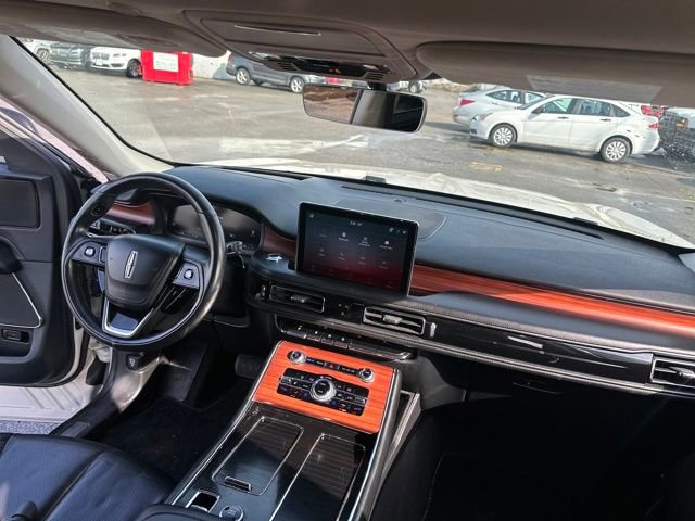 Used 2023 Lincoln Aviator Reserve w/ Equipment Group 201A image 31