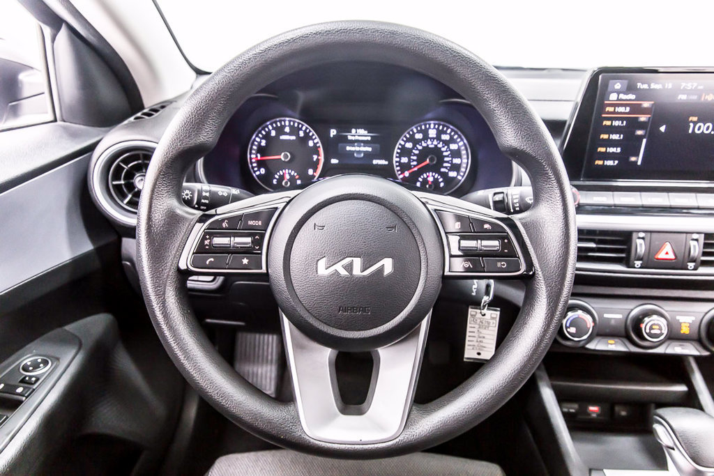 Used 2024 Kia Forte LXS FWD image 19