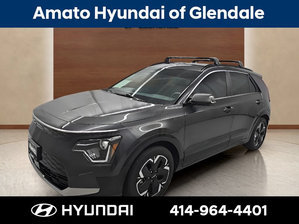 Used 2023 Kia Niro Wind w/ Wind Preserve Package FWD image 1