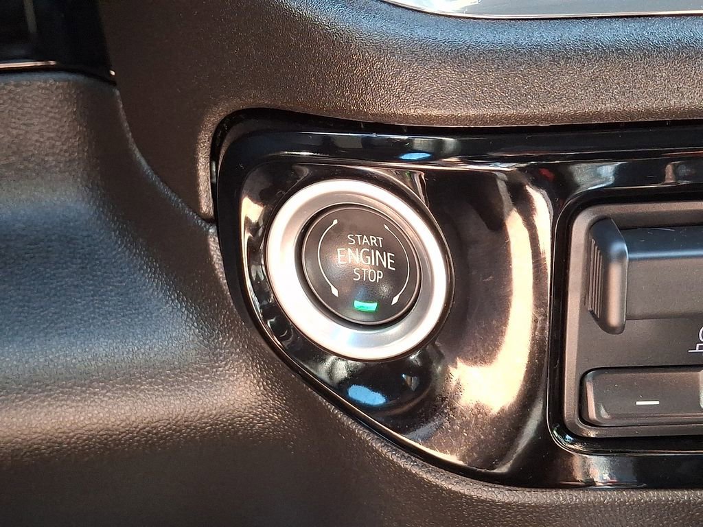 Used 2024 Chevrolet Silverado 1500 RST w/ Convenience Package II image 25