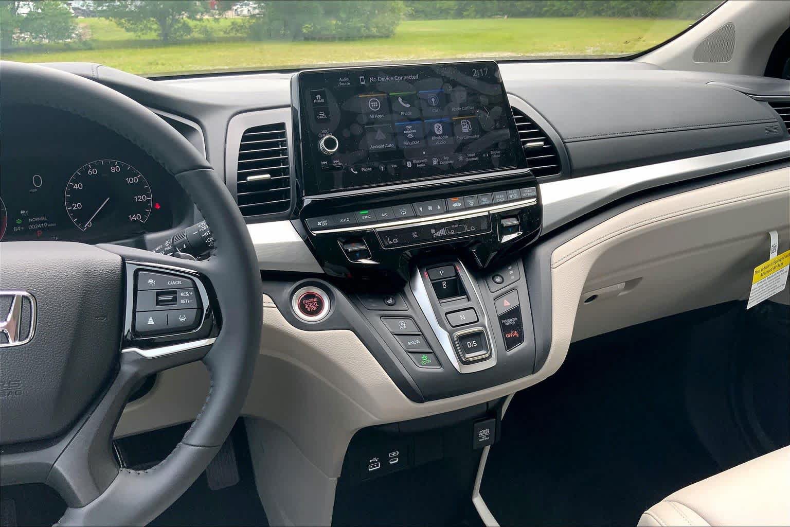 Used 2026 Honda Odyssey EX-L image 12