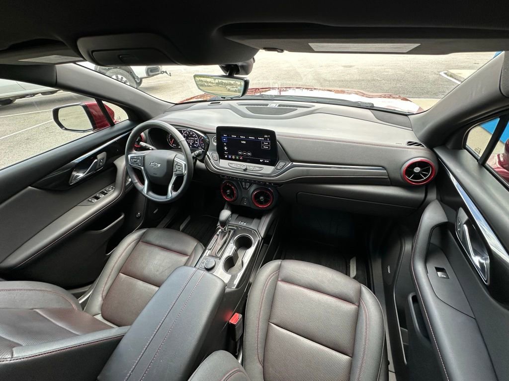 Used 2023 Chevrolet Blazer RS w/ Driver Confidence II Package image 9