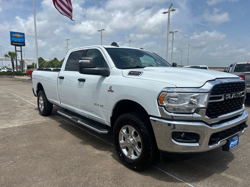 Used 2024 RAM 3500 Big Horn AWD/4WD image 3