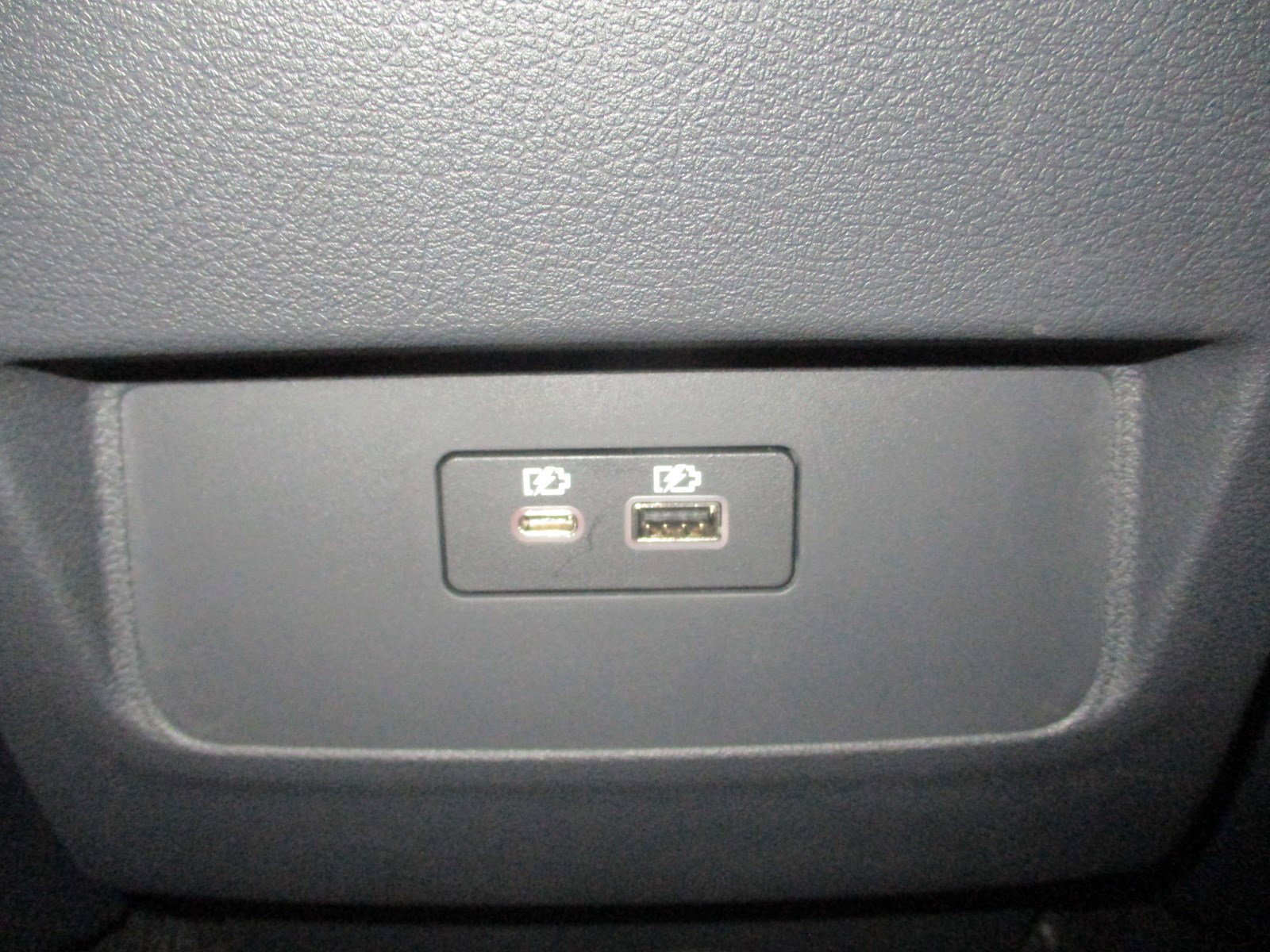 New 2025 Nissan Frontier SV image 30