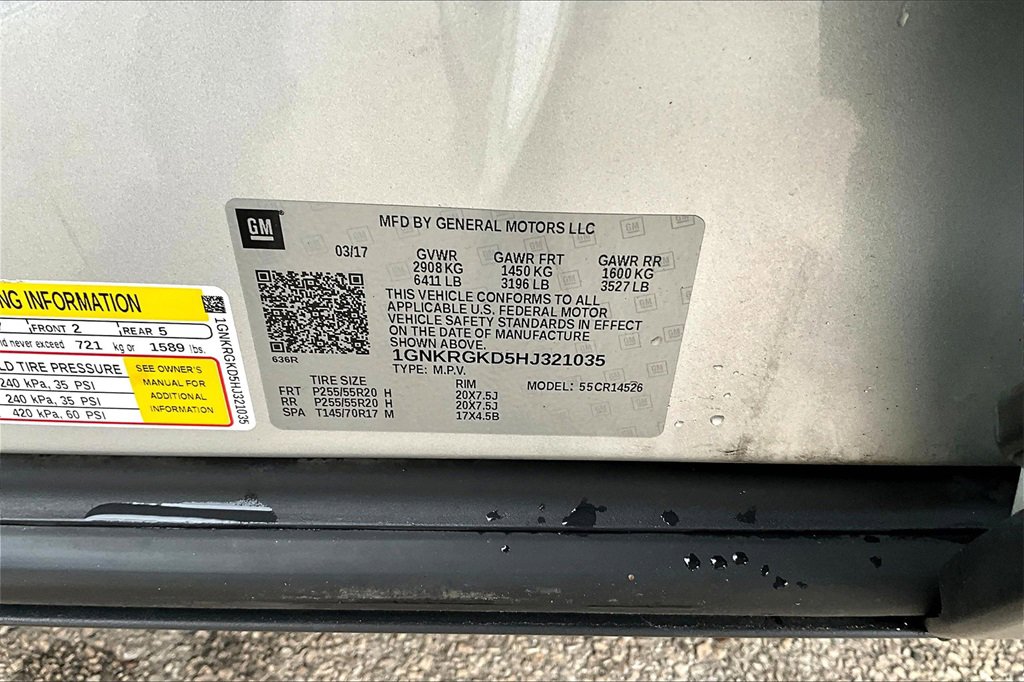 Used 2017 Chevrolet Traverse LT w/ Style and Technology Package image 19