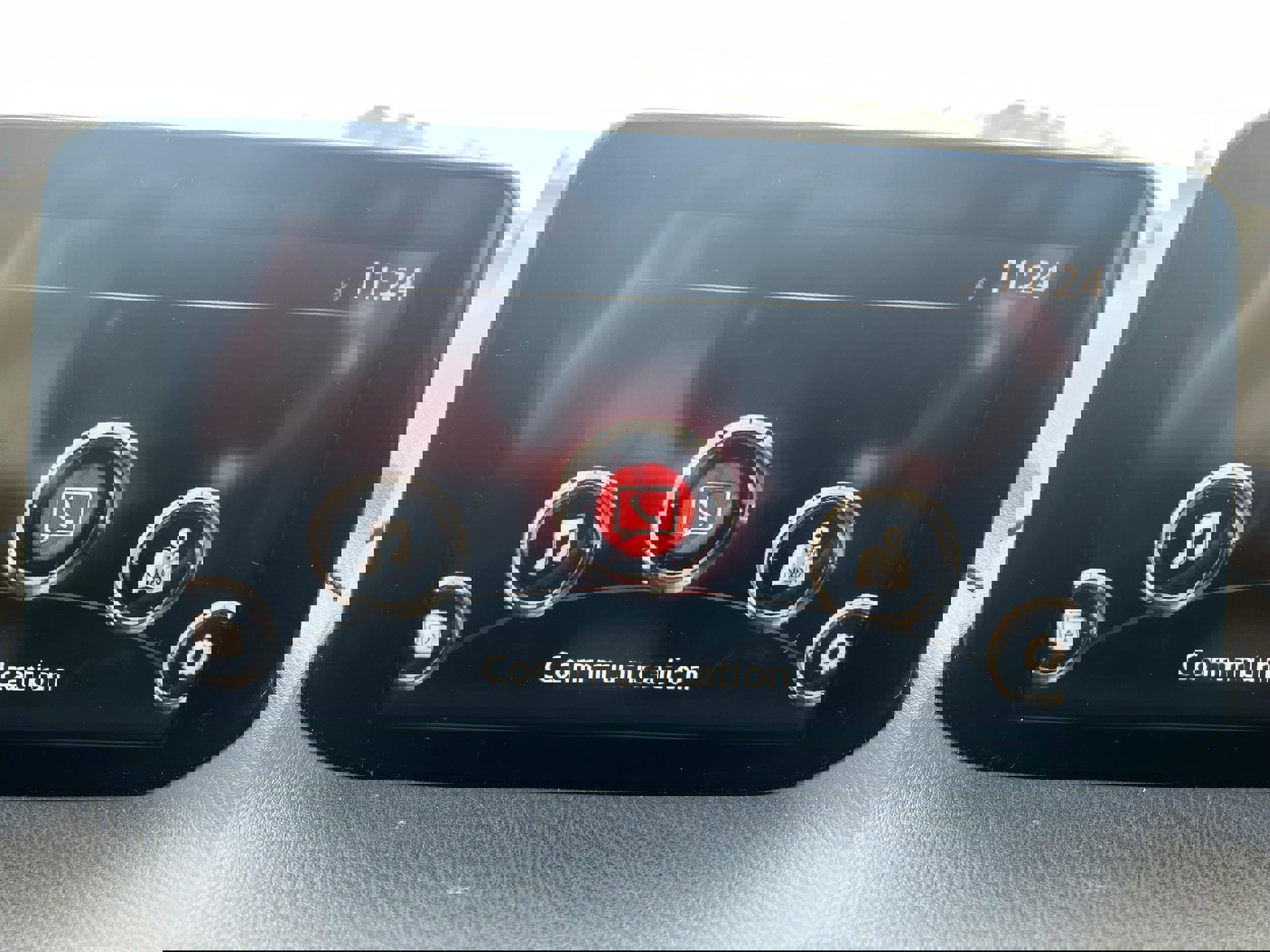 Used 2018 MAZDA MAZDA3 Sport image 20