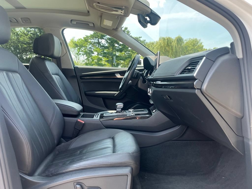 Used 2018 Audi Q5 2.0T Premium Plus w/ Premium Plus Package AWD/4WD image 30