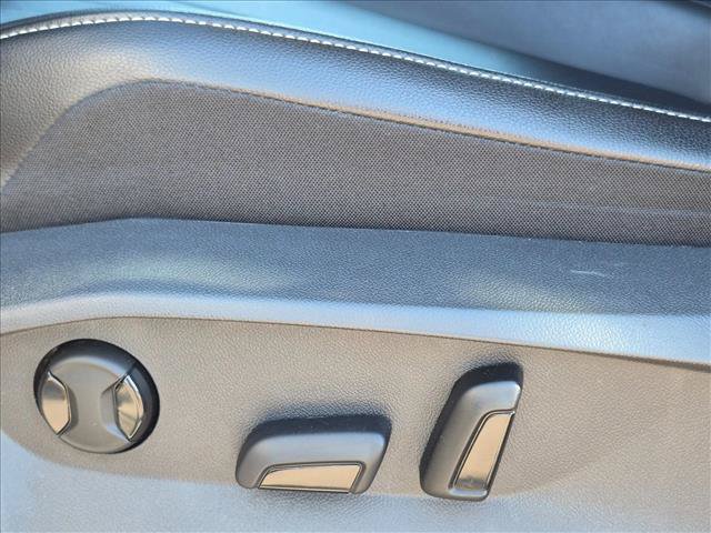 Used 2024 Volkswagen Tiguan SE FWD image 4
