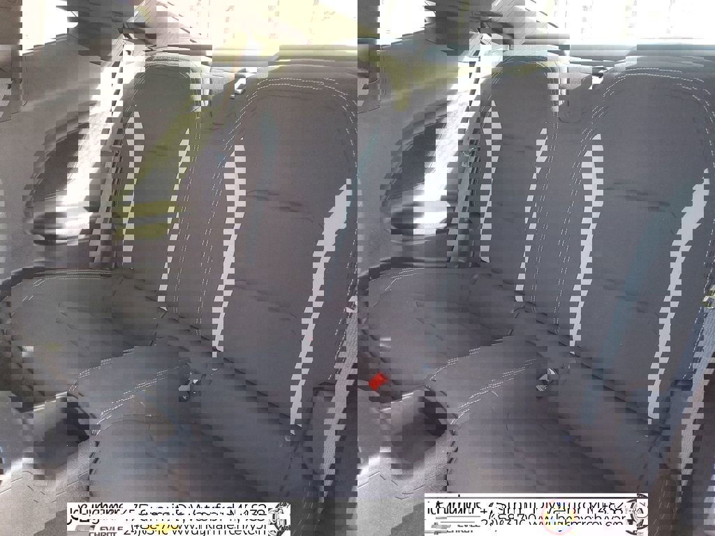 Used 2021 Chevrolet Camaro LT image 24