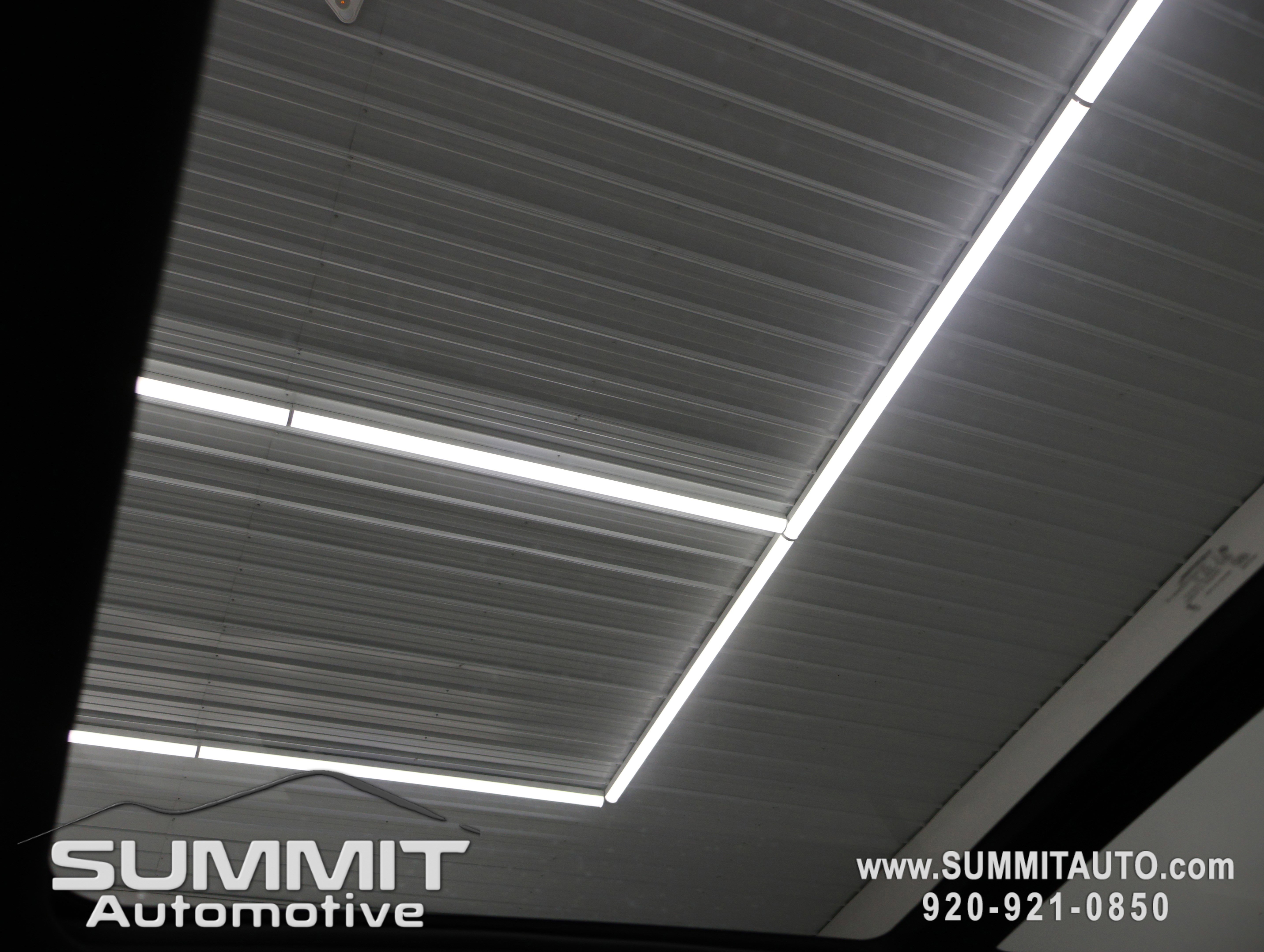 New 2025 Jeep Grand Cherokee Limited w/ Luxury Tech Group II AWD/4WD image 12