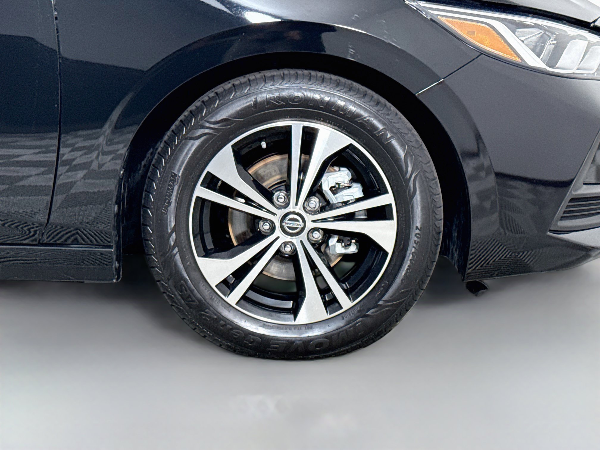 Used 2023 Nissan Sentra SV w/ All-Weather Package FWD image 32