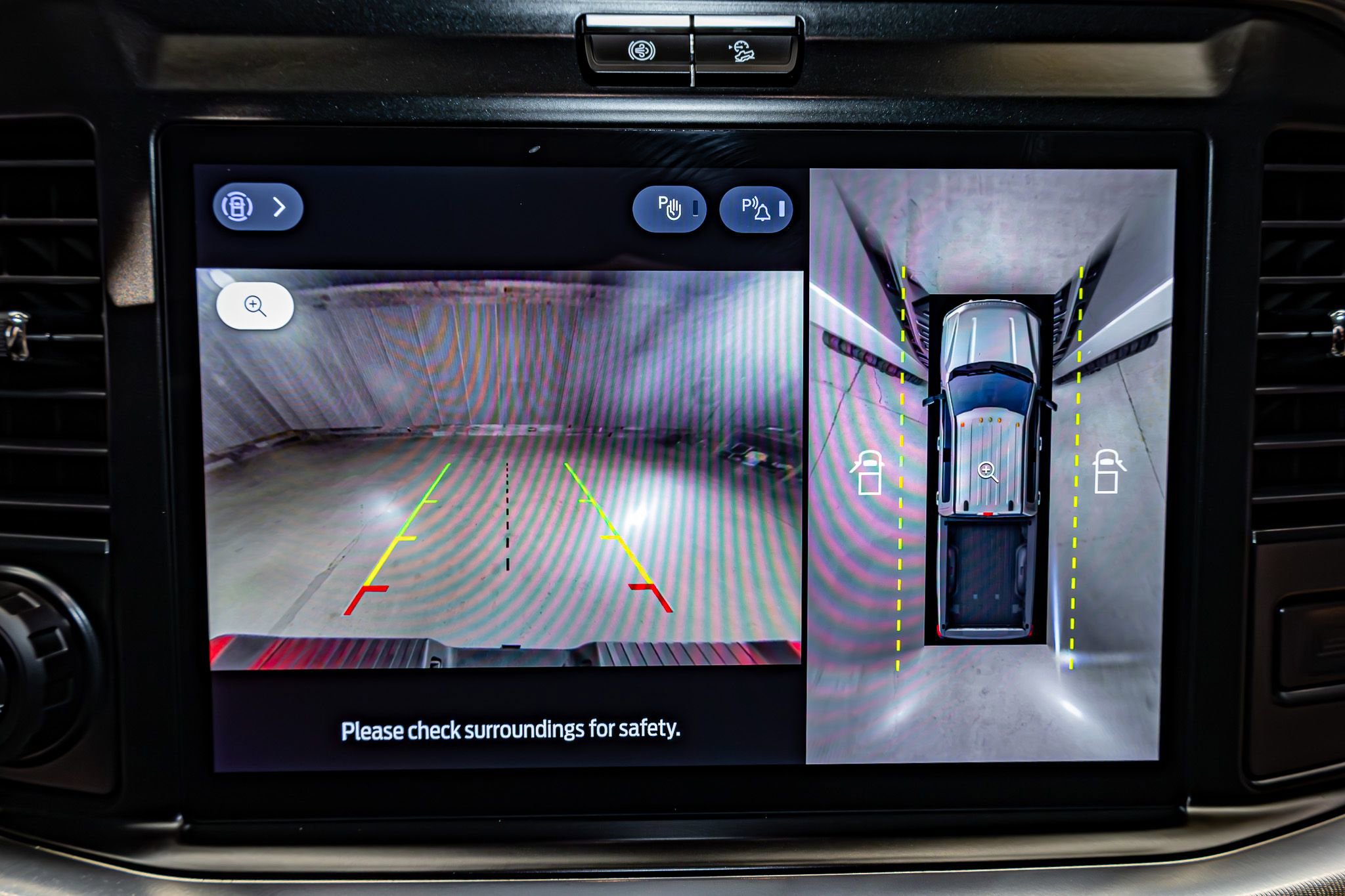 Used 2026 Ford F450 Platinum w/ Platinum Plus Package image 23