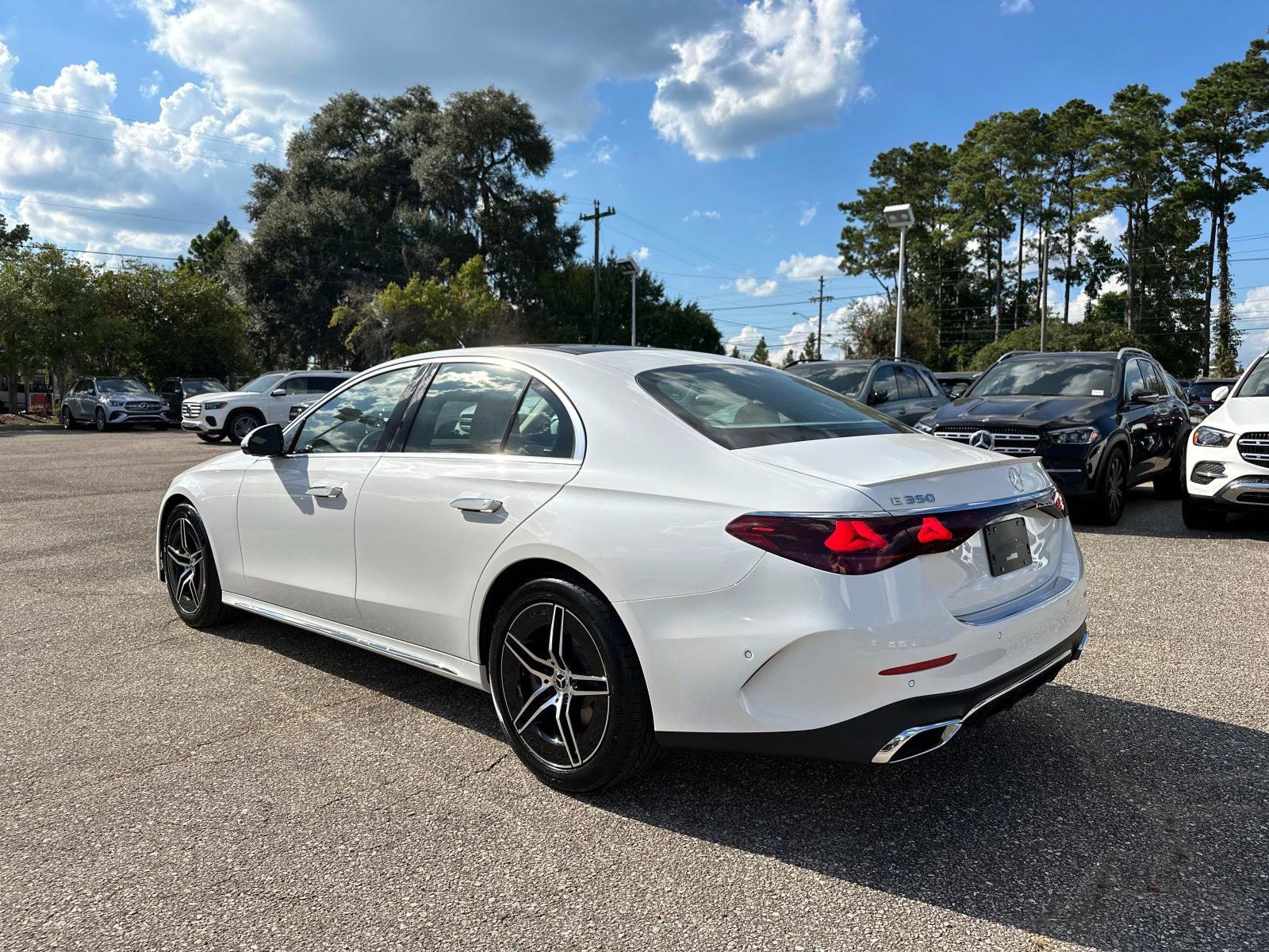 New 2026 Mercedes-Benz E 350 Sedan image 3